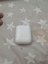 Apple AirPods 2nd Generation with Charging Case - White A1602