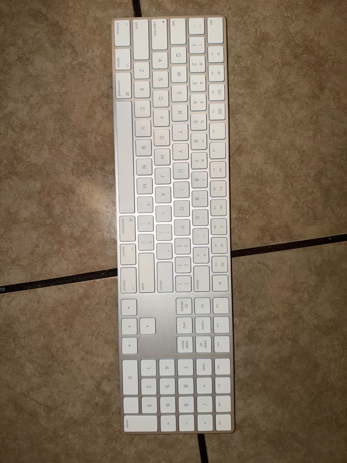 Apple Magic Keyboard with Numeric Keypad, US English - White