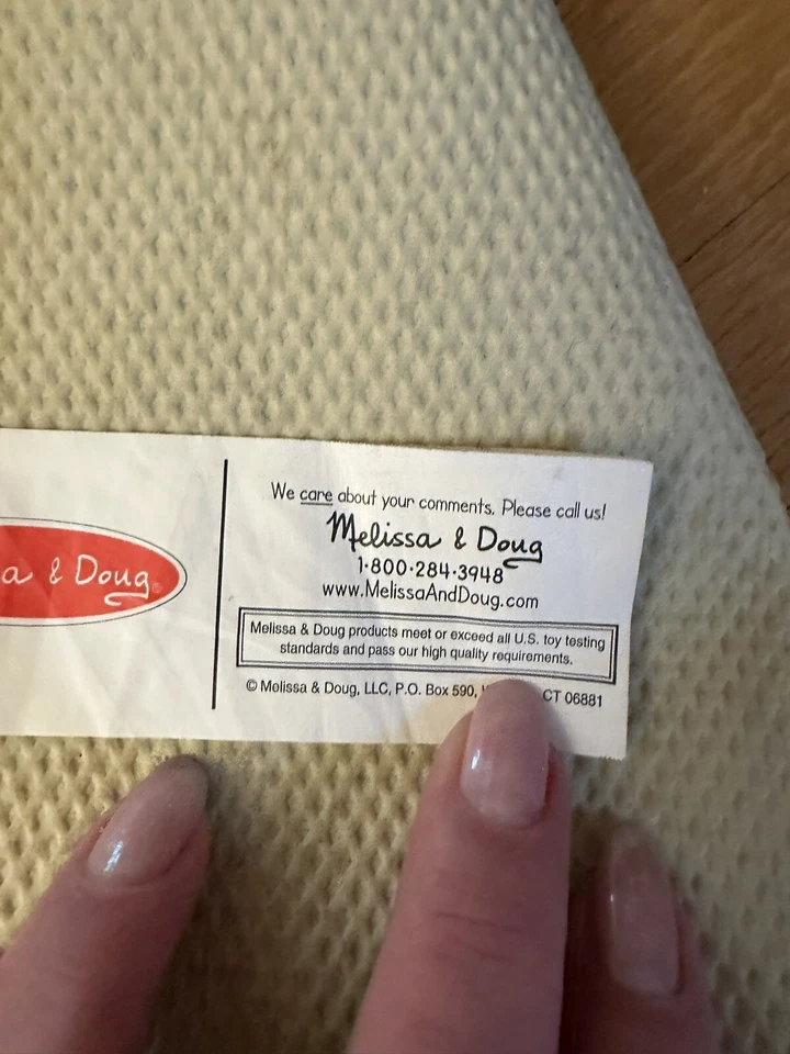 MELISSA & DOUG “ROUND THE TOWN ROAD “ALFOMBRA 39” X 36” PARA LOS MÁS PEQUEÑOS Foto 4 de 4