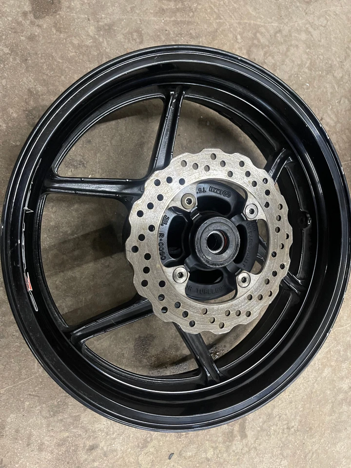 Llanta trasera 2012-2016 Kawasaki Ninja 650 ex650 650r 13 14 15 recta Foto 2 de 4