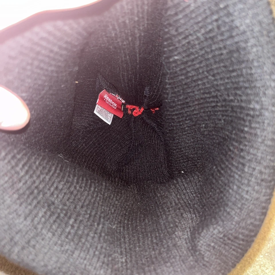 Gorra de invierno Reebok Chicago Blackhawks gorro tejido nunca usada Foto 2 de 2