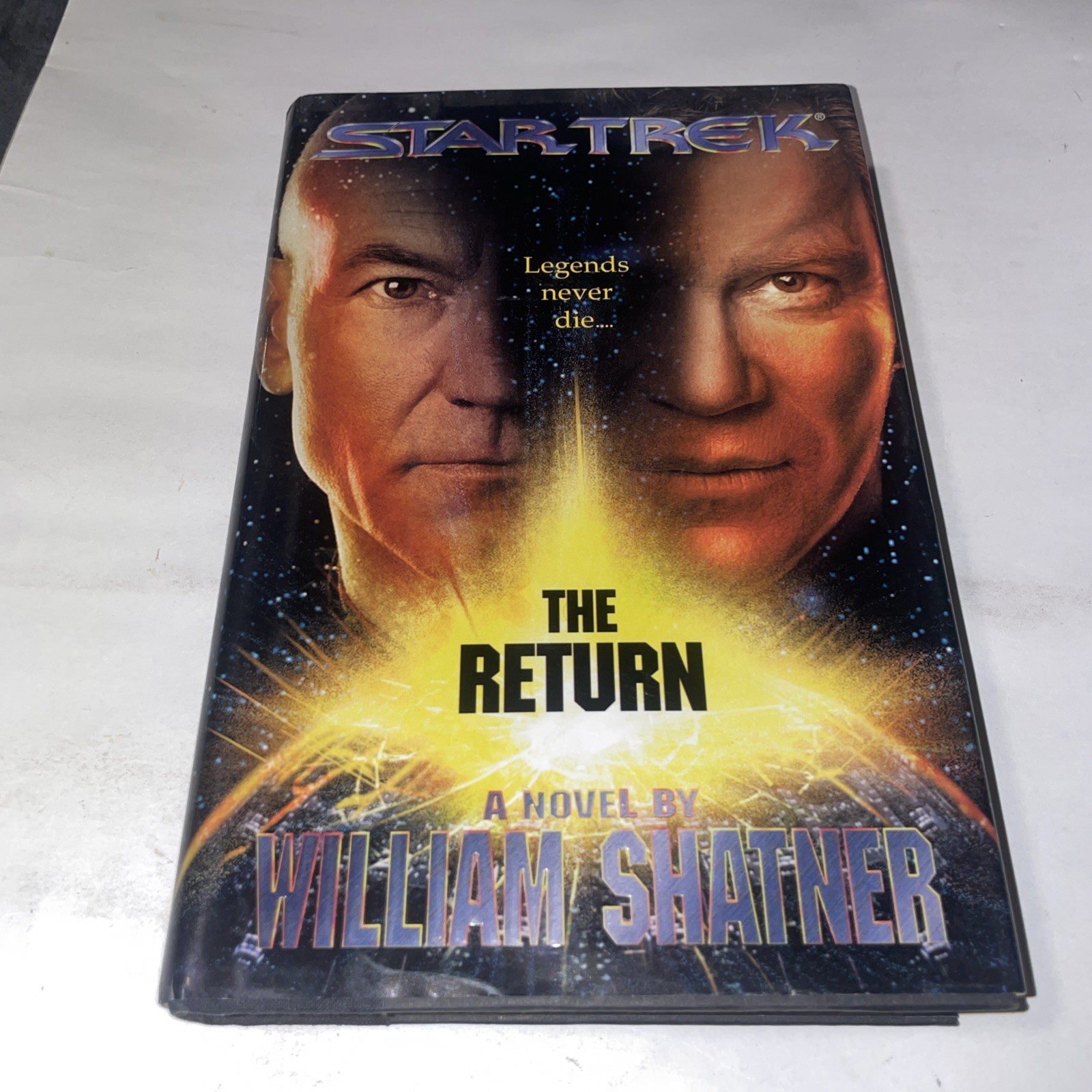 Star Trek: The Return, Legends Never Die, Hardcover Novel William Shatner