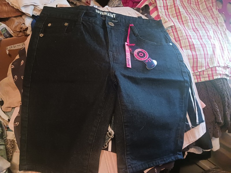 Ladies Nwt Hydrant Jean Shorts Size 10