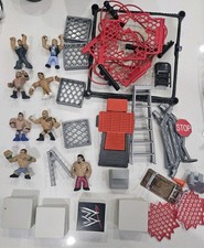Wwe wrestling ring rumblers lot figures accessories great khali stone cold rock