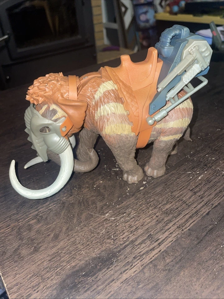 Figura de acción Primal Clash Dino Commander Mammoth Beast Taming Squad Dino Foto 2 de 4