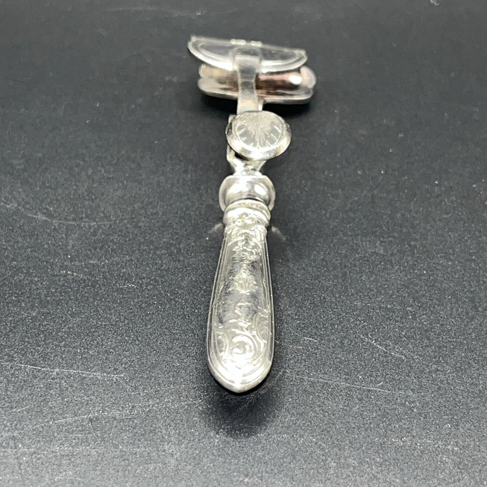 RARE ANTIQUE FRENCH STERLING SILVER LAMB BONE HOLDER 'MANCHE A' GIGOT' 53 Grams - Image 4 of 4