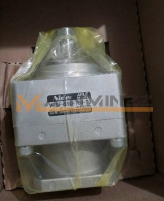 1PCS NEW   SHIMPO VRSF-S9D-750-T3 Servo Motor #jd