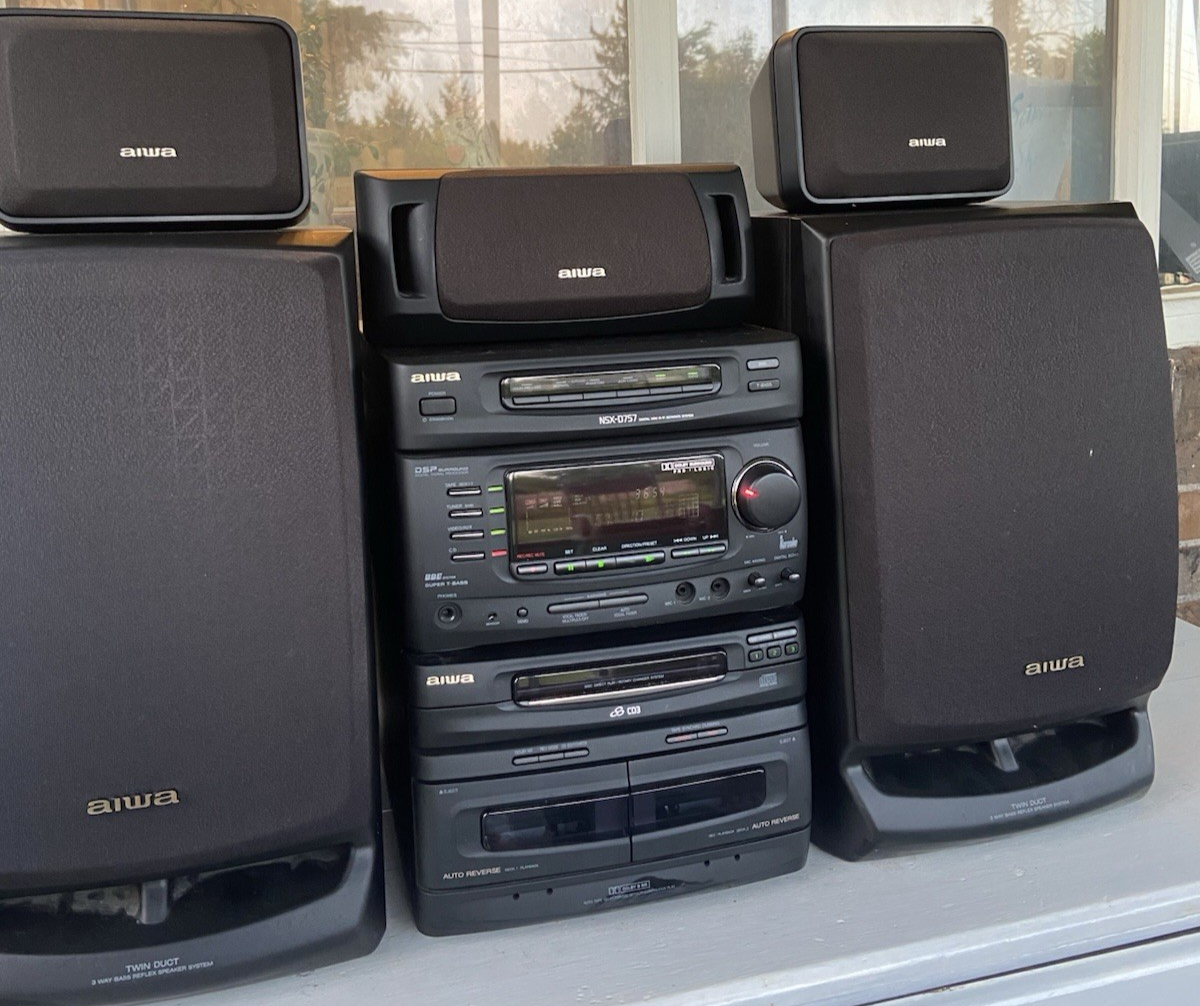 Aiwa Hi Fi Stereo Component System Model NSX-D757 Vtg 1995 Remote
