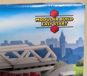 Brand New Sealed LEGO City 60002 Fire Truck Complete Set Retired