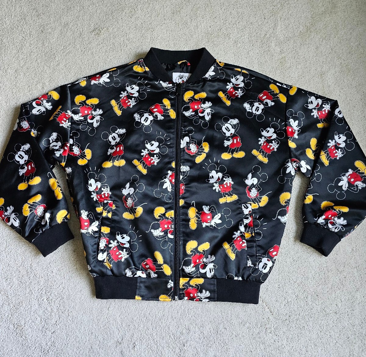 【専用】Vintage JH Silk Disney Bomber Jacket 専用】Vintage JH Silk Disney Bomber Jacket s-l1200.jpg