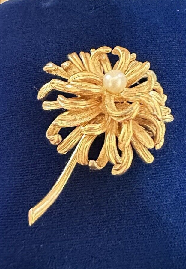 Vintage 1960s Signed Boucher Gold Tone and Faux Pearl