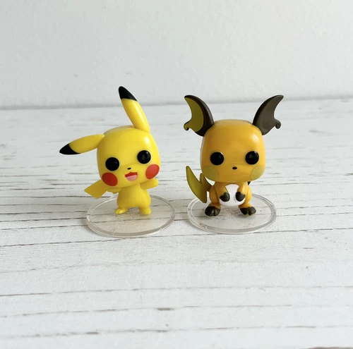 Pokémon Pikachu And Raichu Mini Funko Pop Figures