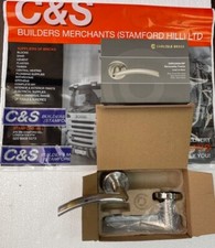 QUALITY DOOR HANDLE - Serozzetta (SZR030SN/RP) Lever On Rose - Satin Nickel