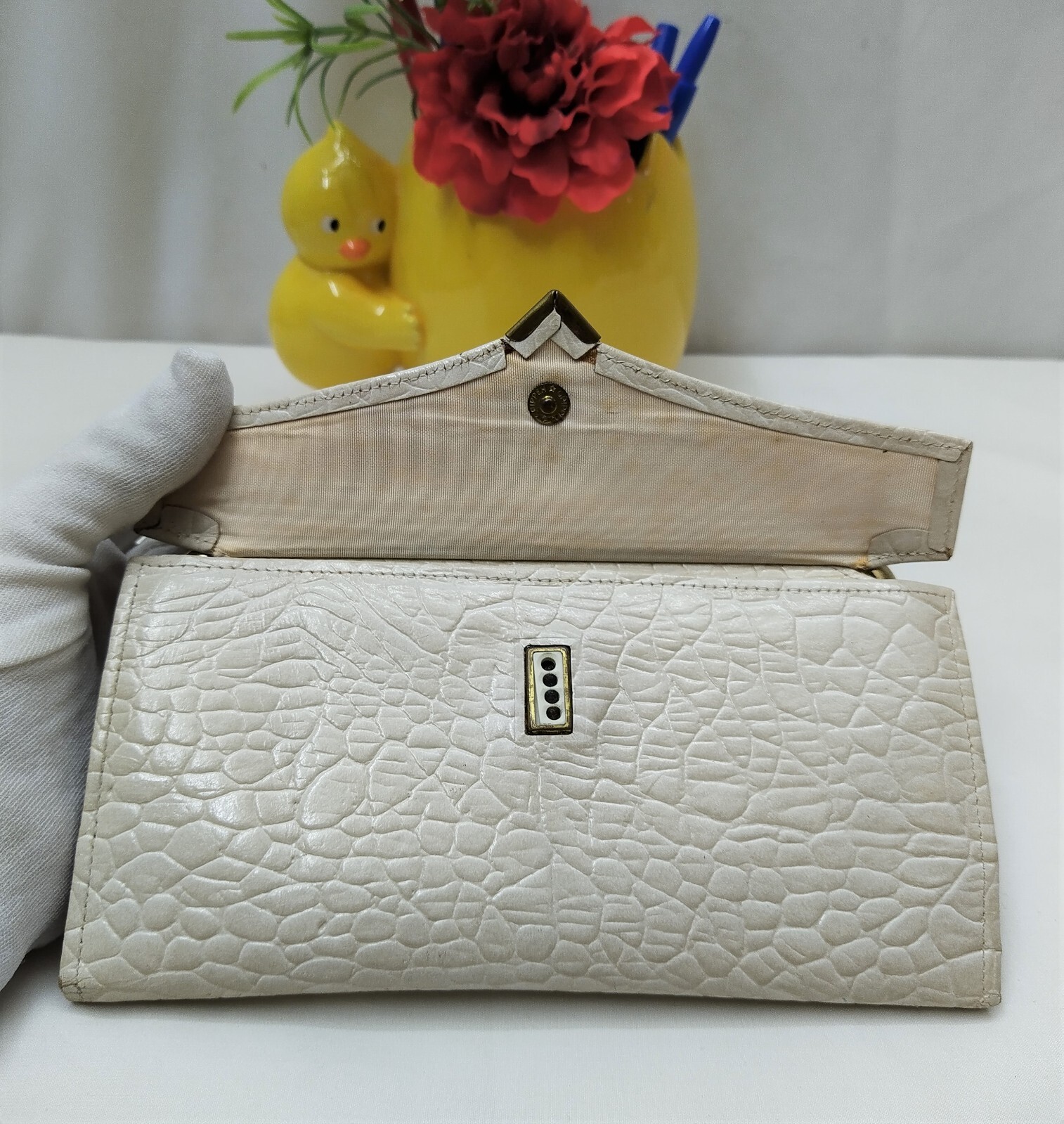 Amity OffWhite Crocodile Embossed Leather Kisslock T… Gem