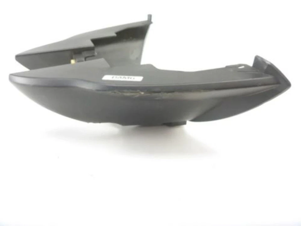 13 BMW K 1300 tampa de cobertura de luz de freio traseira 7675427-01 DANIFICADA - Imagem 2 de 4