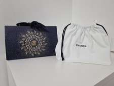 Chanel Natale 2025 box limited edition + pochette grande