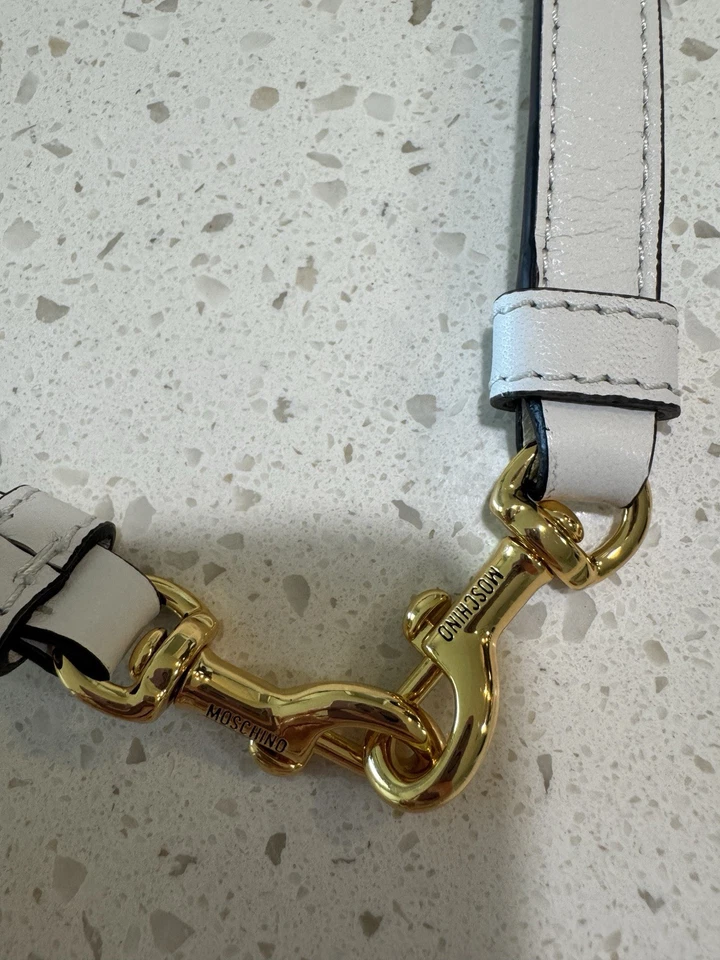 with tags Moschino Strap Belt White Leather Bag Handbag Gold Silverwear - Image 2 of 3