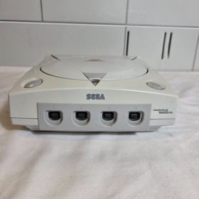 SEGA Dreamcast Console Bundle W/ Memory Card & 3 Games Tested OEM Controller