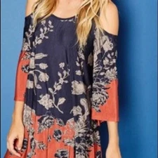 NWT Boutique navy coral floral cold shoulder flowy top bell sleeve 2X