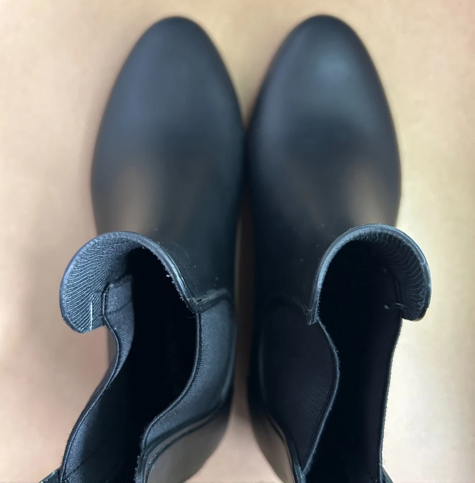 Merona Black Ankle Rain boots in Size 8 - Image 4 of 4