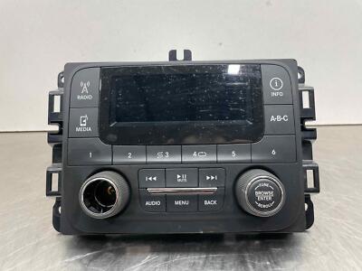 2015 JEEP RENEGADE OEM Radio Receiver AM FM CD Display Screen 07355981610 15-16