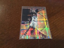 1997-98 Bowman's Best Atomic Refractor Basketball Card #82 Glen Rice