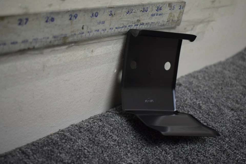 BMW 740I 2016-2019 placa de refuerzo pilar C fabricante de equipos originales Foto 3 de 4