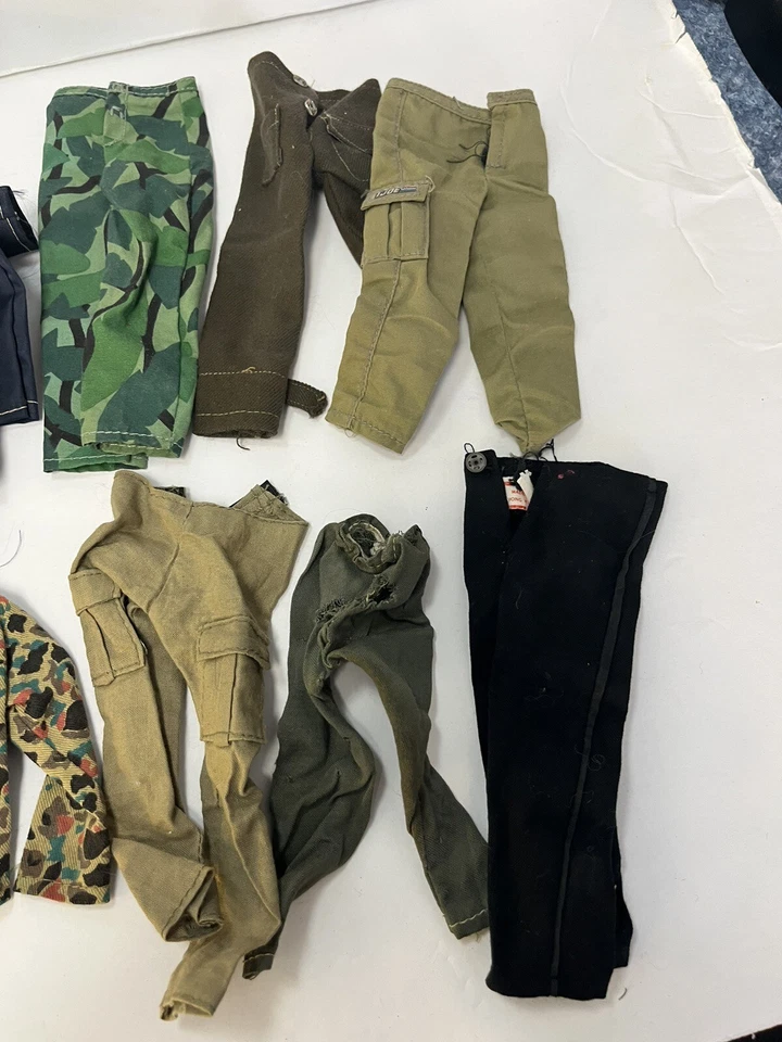 Lote Años 80 De Colección Hasbro GI Joe Uniformes, Chaquetas Pantalones Accesorios Ropa Militar Foto 2 de 4
