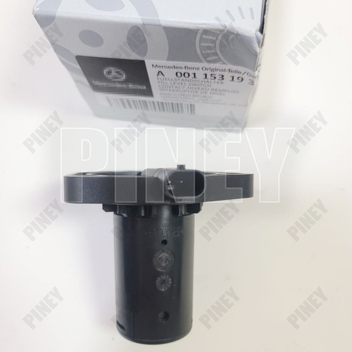 OEM Engine Oil Level Sensor 0011531932 for Mercedes-Benz W176 W246 W242 C117 - Foto 3 di 7