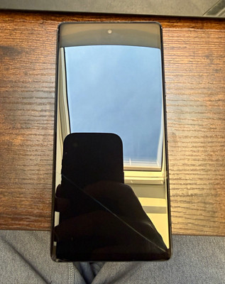 Google Pixel 7a 128GB Grau ohne Simlock 6,1'' 8GB 64MP OVP Display riss
