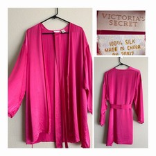 Vintage Victoria  s Secret 100 Pure Silk Robe Hot Fuchsia Hot Pink Petite Small