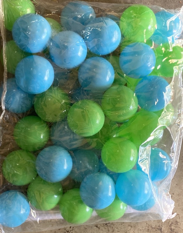 2016 Giant Kerplunk Replacement Lot Green & Blue Balls Parts Only