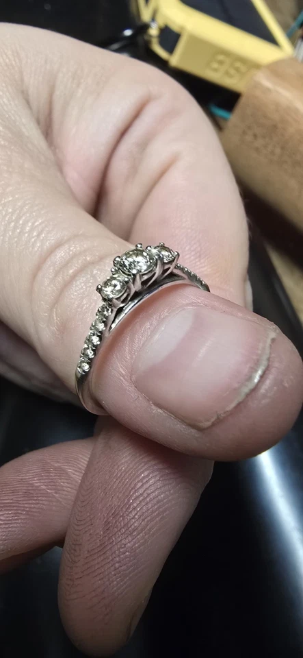 订婚戒指套装 — 第 3/4 张图片