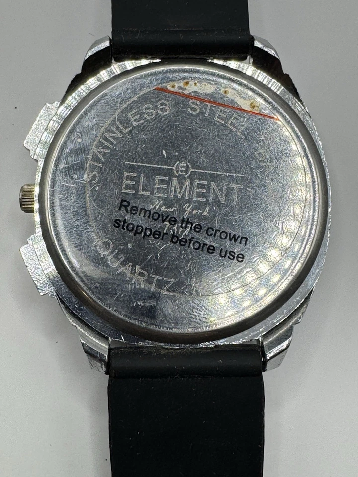ELEMENT NEW YORK MEN'S WATCH BLACK DIAL BLACK PLASTIC BANDS NEW BATTERY TESTED - Image 3 of 3