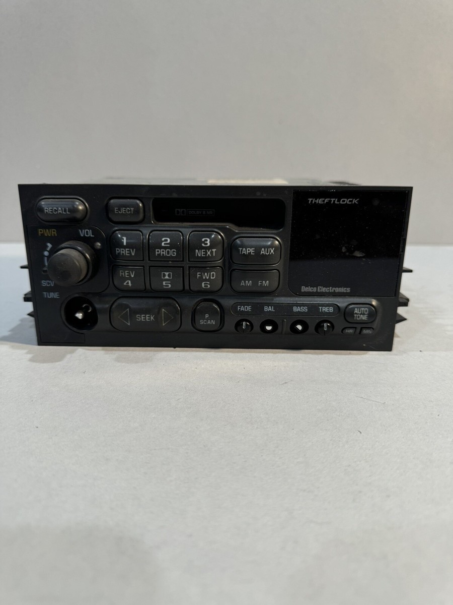 1995-2002 Chevy GMC Tahoe Yukon Suburban Dash AM FM Radio