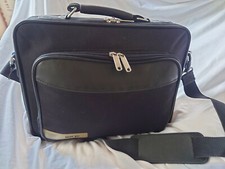 TECHAIR 14insx10.5ins Black Laptop/Notepad Case /Messenger Bag &Shoulder Strap
