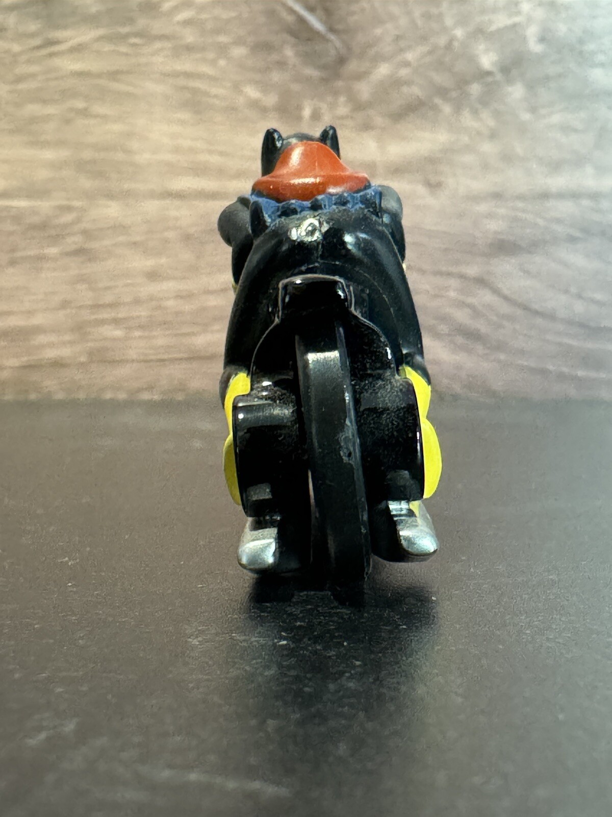 Picture 20 of 24