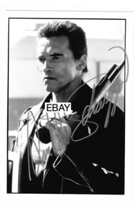 THE TERMINATOR ARNOLD SCHWARZENEGGER SIGNED SCI-FI ROBOT MOVIE PHOTO REPRO