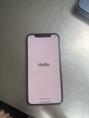 Apple iPhone X - 256GB - Space Grey (Unlocked) A1901 (GSM) for