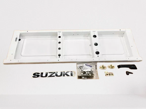 Genuino Para SUZUKI SAMURAI ’86-’95 Puerta Trasera Tapa Suave Modelos Pintado Blanco Foto 4 de 4