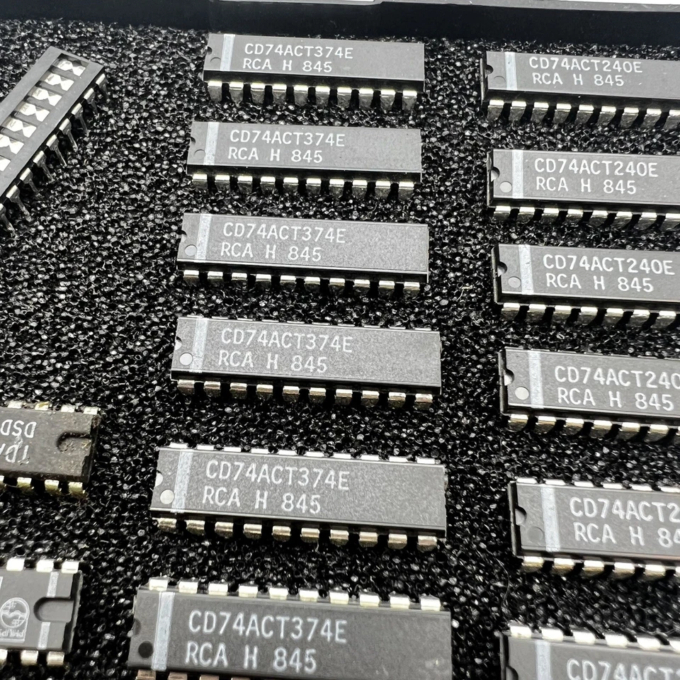 RCA CD74ACT374E Circuito Integrado (IC) - Lote de 15 Chips Microchip Mixto Nuevo de Lote Antiguo Foto 4 de 4