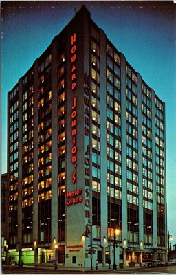 Howard Johnsons Downtown Motor Lodge Detroit Michigan Chrome Postcard