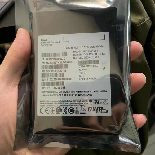 HPE MZXLR12THALA-000H3 MZXLR12THALA-00AH3 P36975-005 Samsung PM1735 U.3 12.8TB - Picture 2 of 3