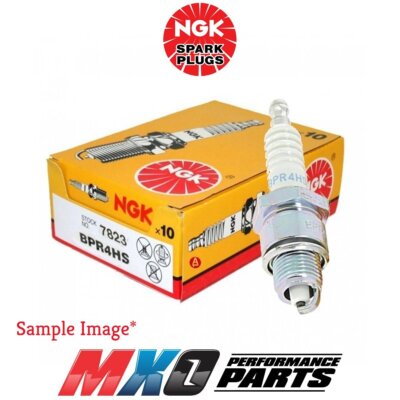 NGK BR9ES #5722 Spark Plug New in Original Packaging (Set of 2
