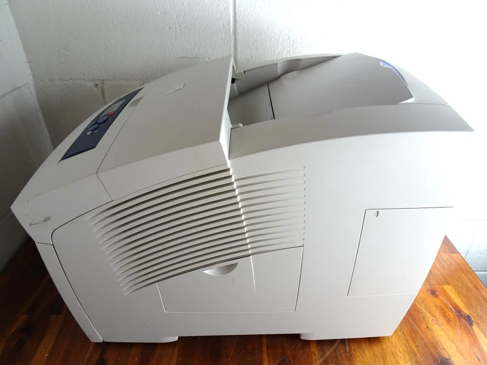 Xerox Phaser 8560 Solid Ink Printer for Parts or Repair Please Read Description - Image 4 of 4