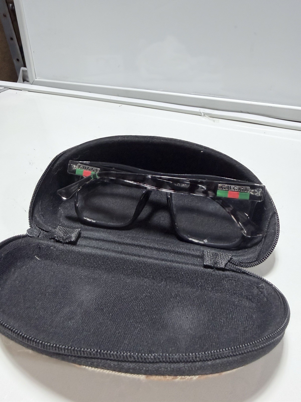 Gucci GP23117 C6 Eyeglass Frames 53-17-142 Clear Demo Lenses + Case thumbnail 2