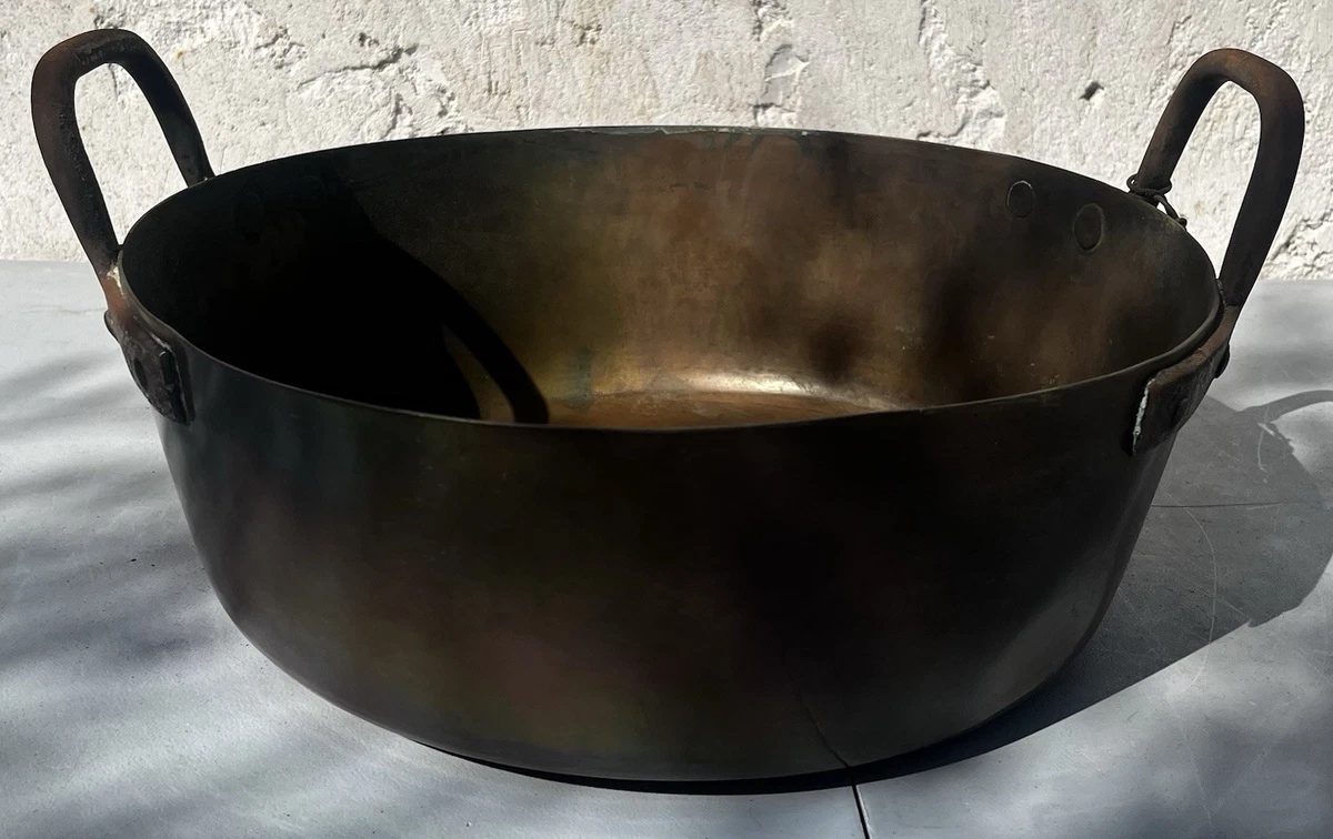 Ancienne Bassine à Confiture En Cuivre - Diamètre 33,5 Cm - État D'occasion