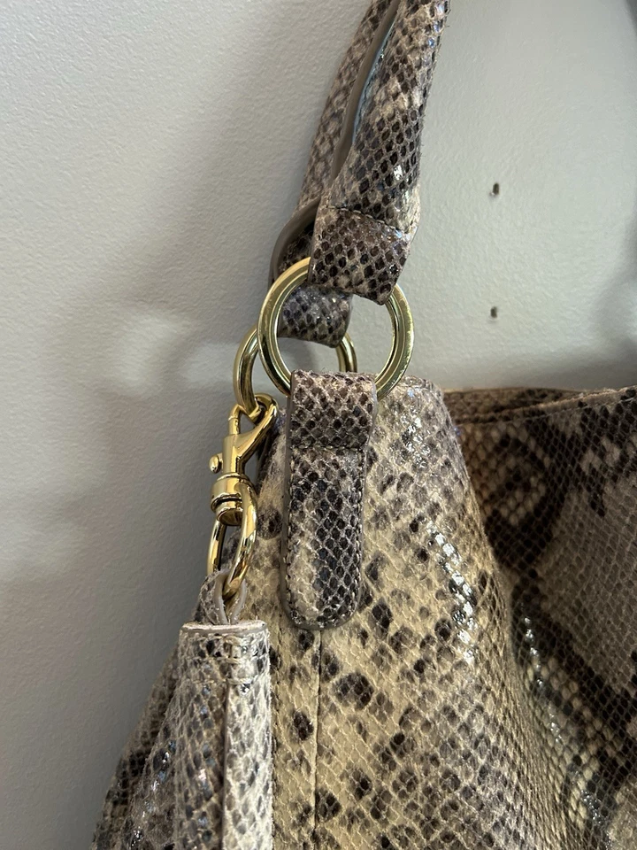 GILI, змеиная кожа тисненый, сумка с короткими ручками, Lg, двойной ручки с ремнем через плечо - Изображение 3 из 4