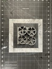 Tamiya PORSCHE CARRERA GT 58322; SILVER WHEEL...