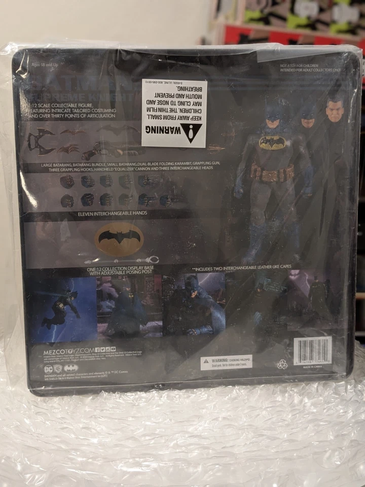 Batman Mezco One:12 Supreme Knight PX Exclusive Blue Suit DC Comic 6" Figure MIB - Image 2 of 2